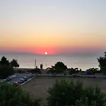 Lefkes