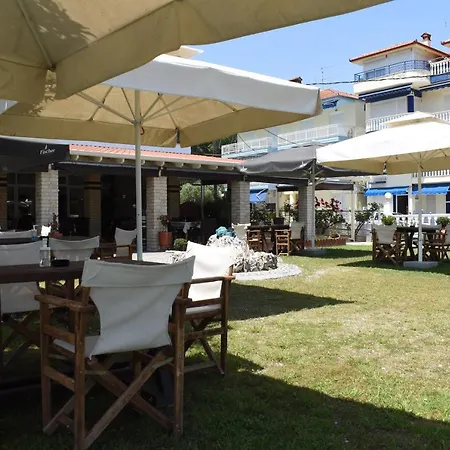 Lefkes Ξενοδοχείο Paralía Skotínis