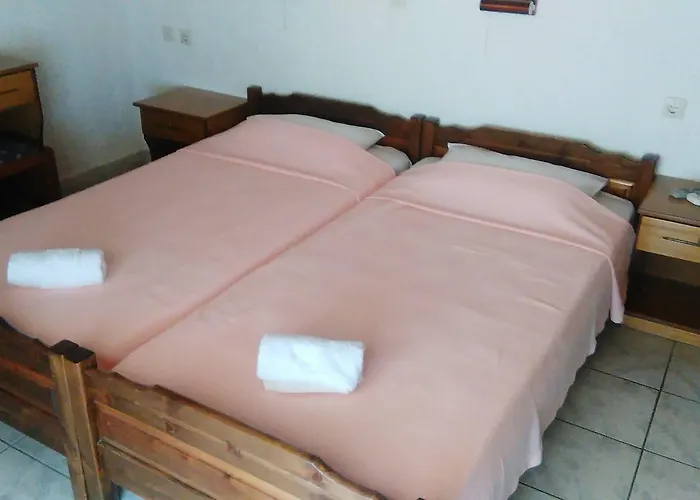 Lefkes Hotel