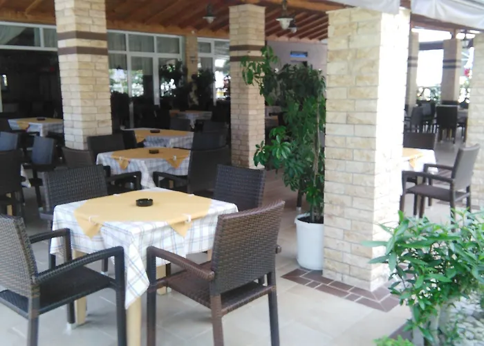 Hotel Lefkes