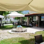 Lefkes Paralia Skotinis