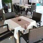 Lefkes 2*