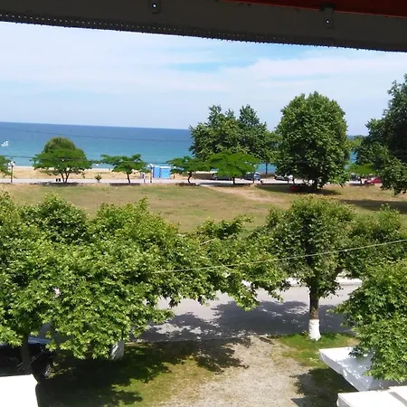Hotel Lefkes