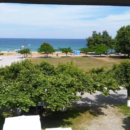 Lefkes Hotel 2*