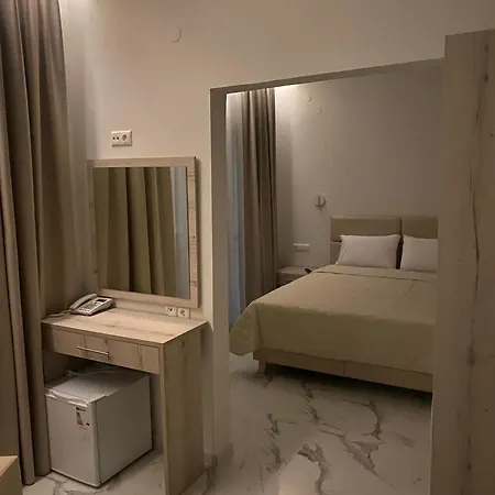 Lefkes Hotel Paralia Skotinis