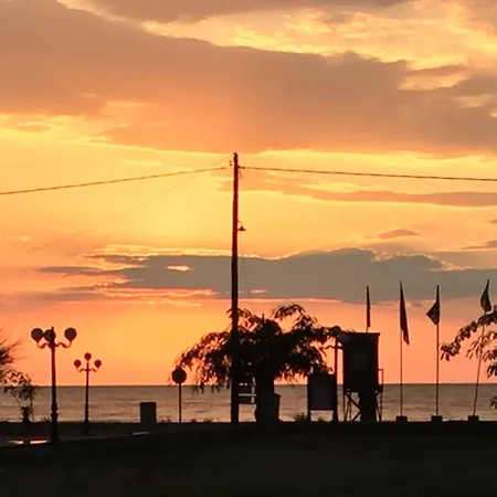 Lefkes 2* Paralía Skotínis