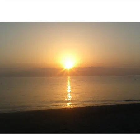 Lefkes Hotel 2*