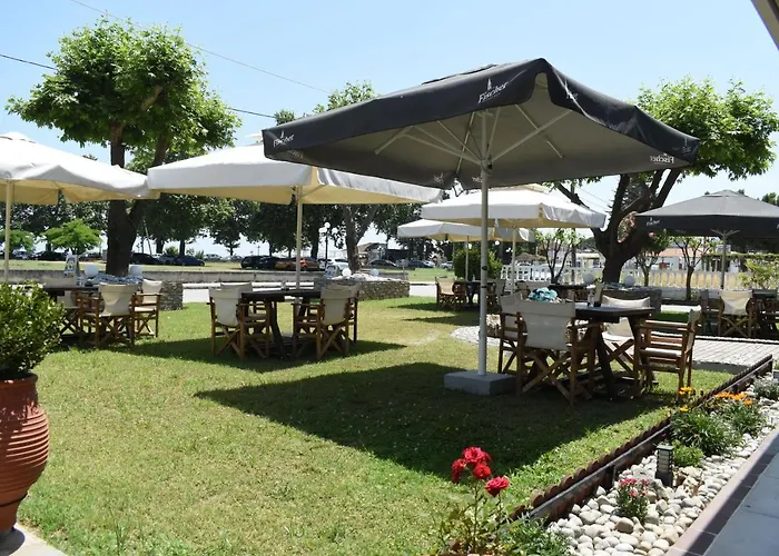 Lefkes 2* Paralía Skotínis